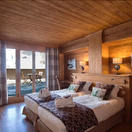 Maisons De Montagne Le Samovar Hotell 4*