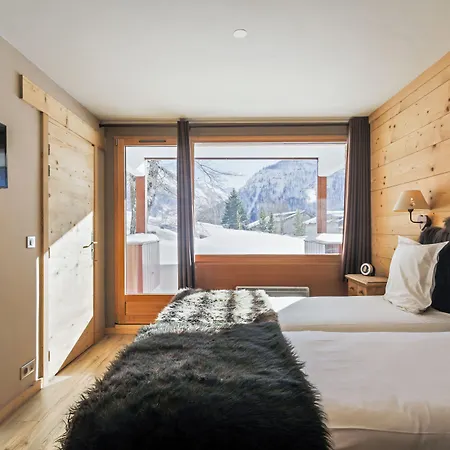 Hotel Maisons De Montagne Le Samovar 4*