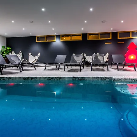 Maisons De Montagne Le Samovar Hotel 4*